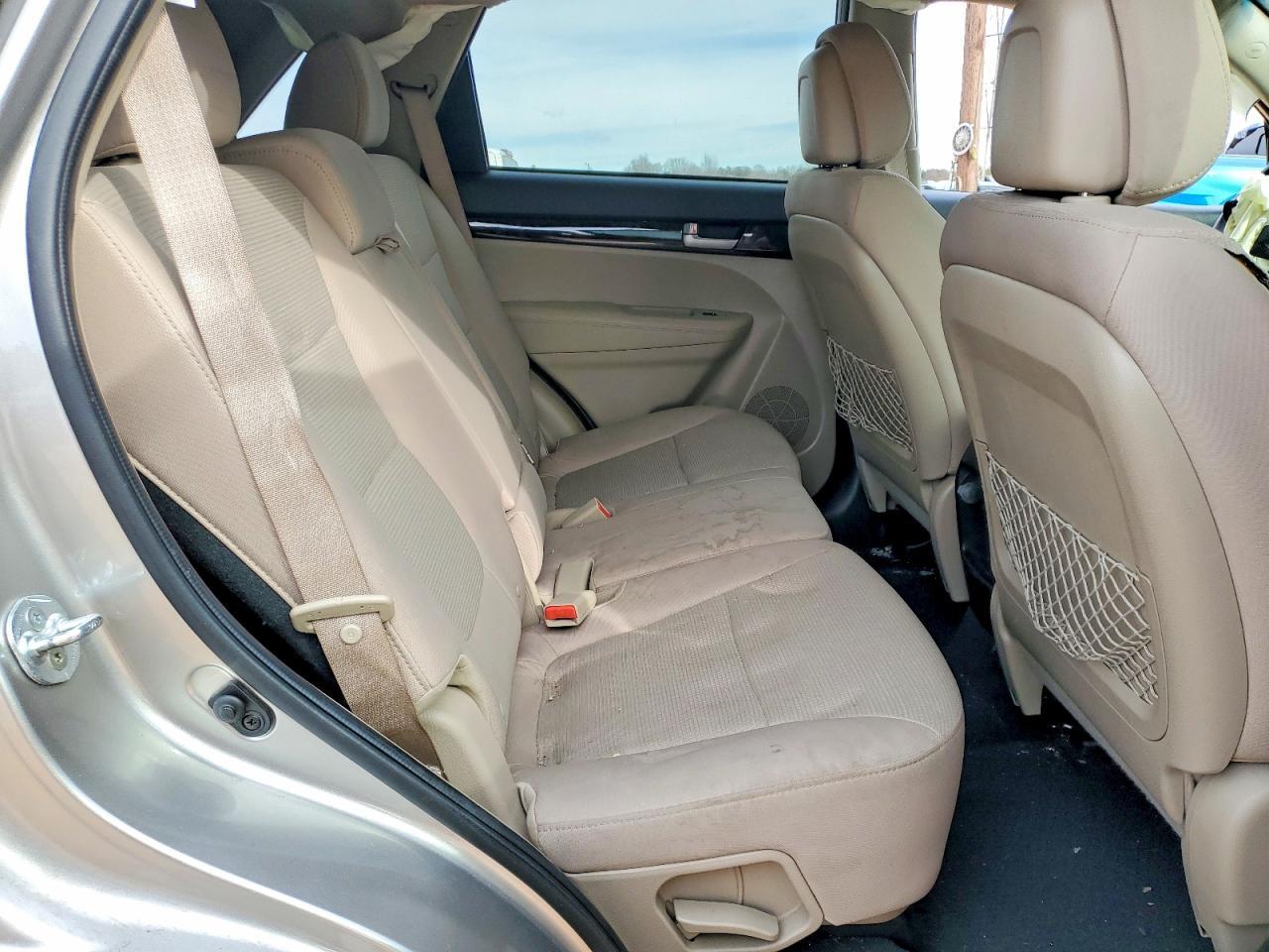 2015 KIA SORENTO