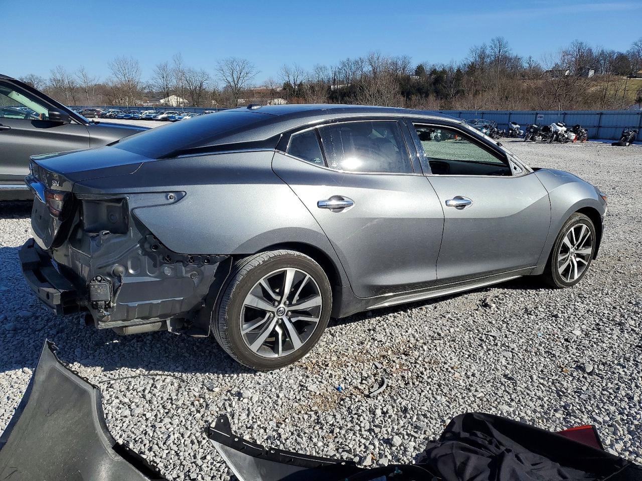 2019 NISSAN Maxima