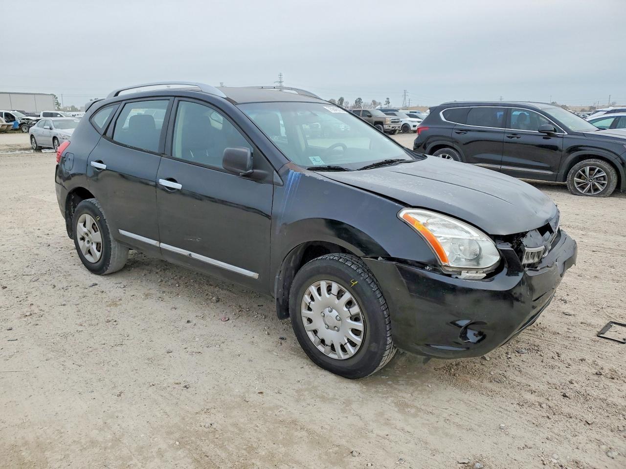 2015 NISSAN ROGUE