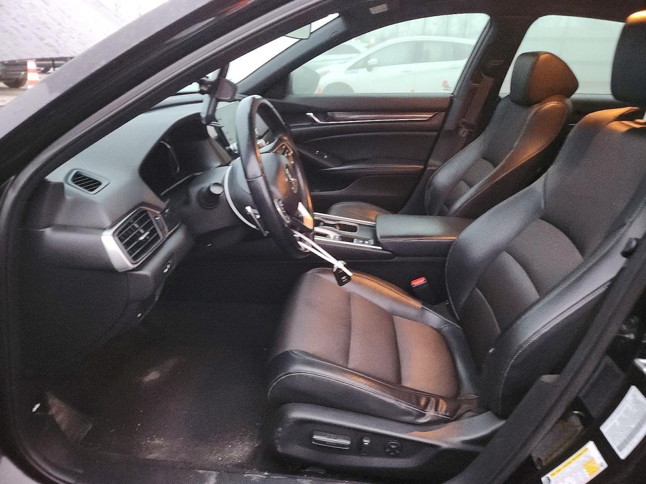 2018 HONDA ACCORD