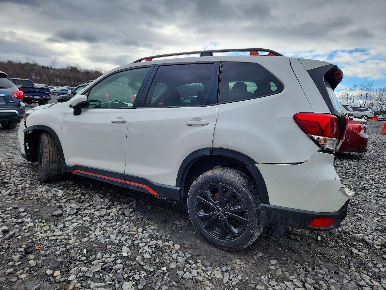 2021 SUBARU FORESTER
