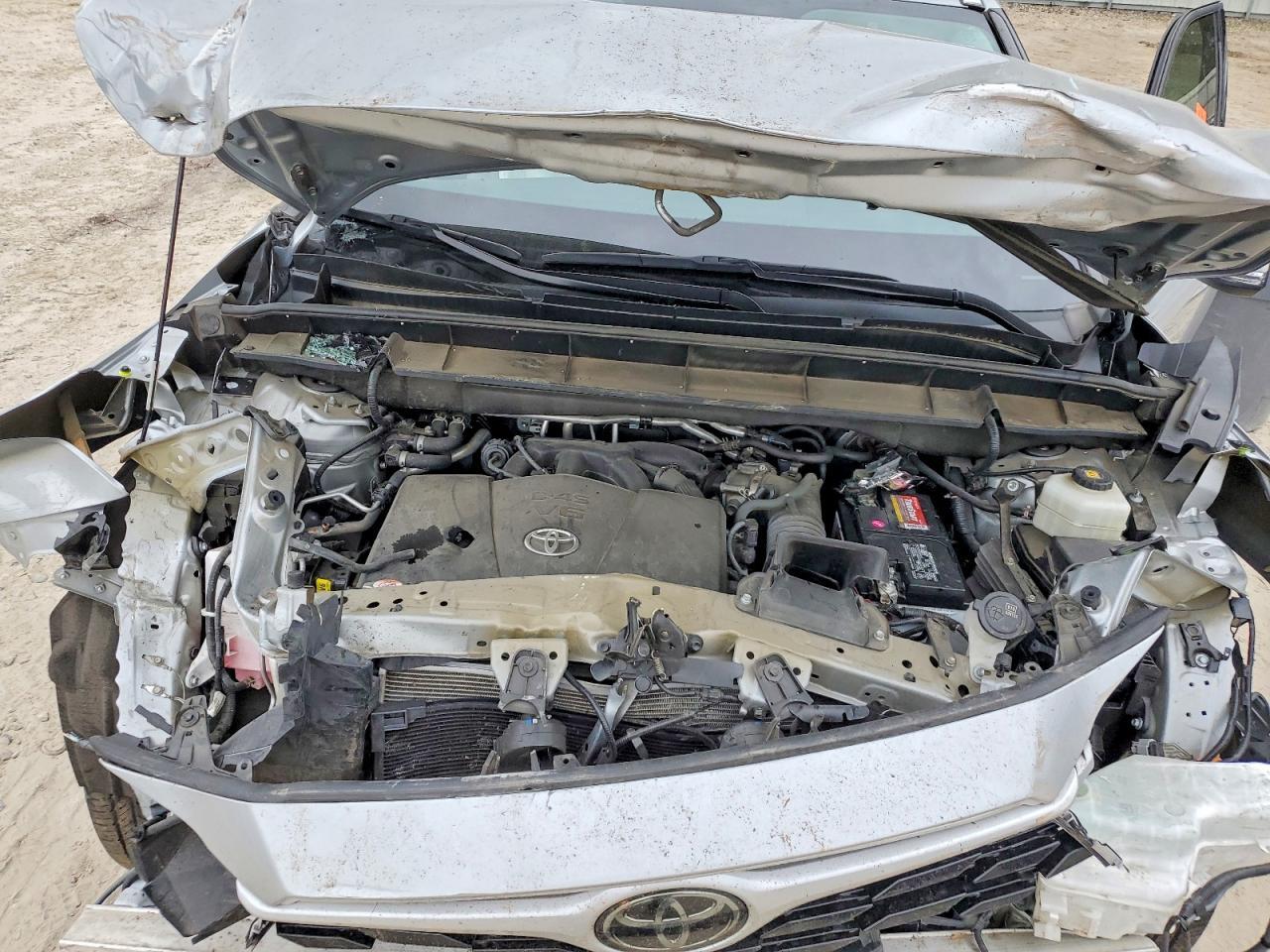 2020 TOYOTA HIGHLANDER