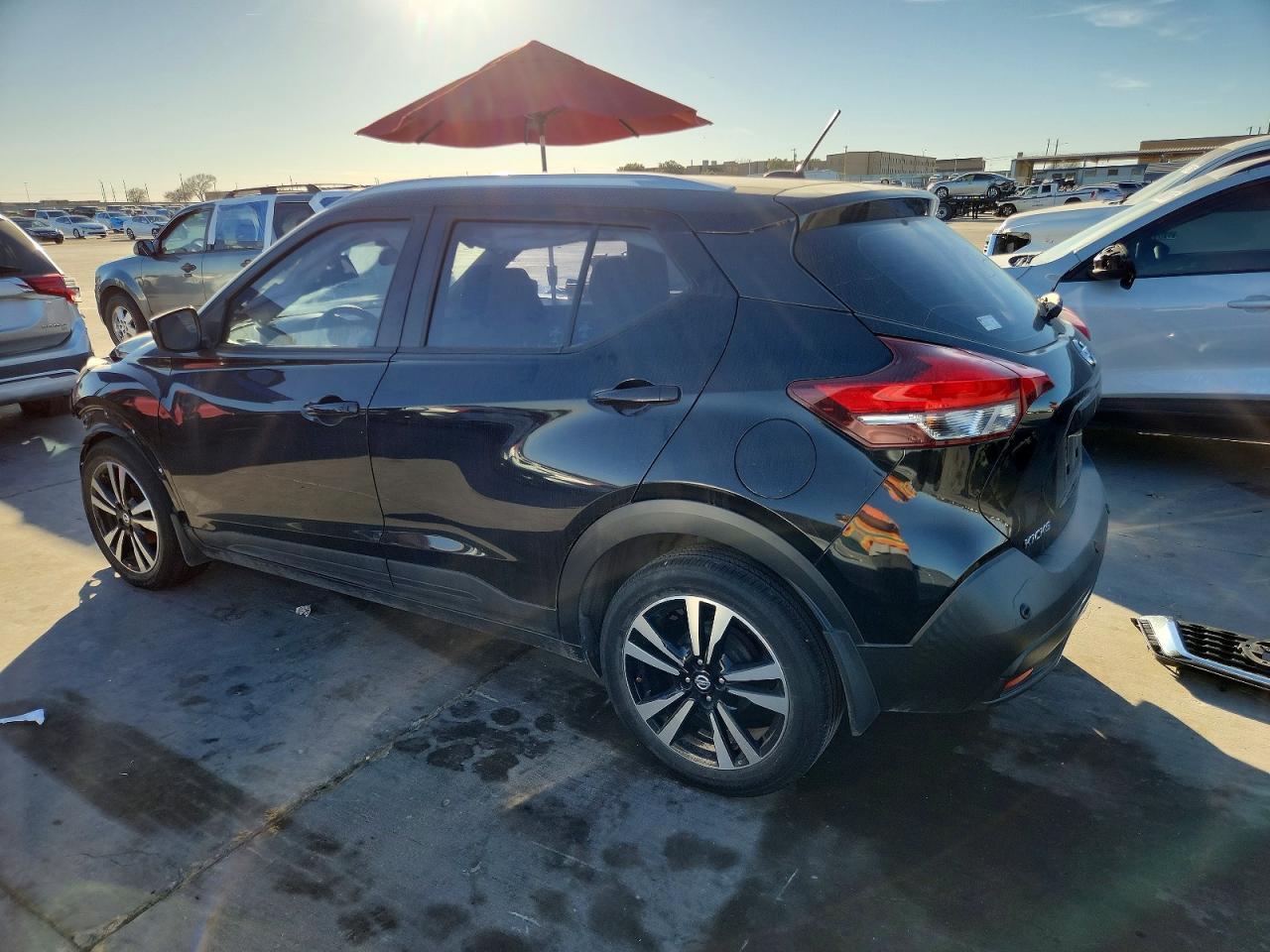 2020 NISSAN KICKS