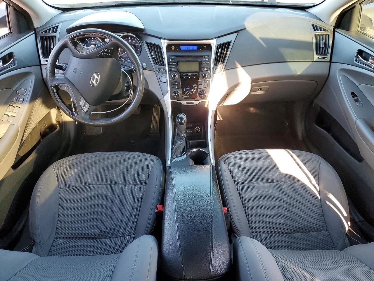 2013 HYUNDAI SONATA