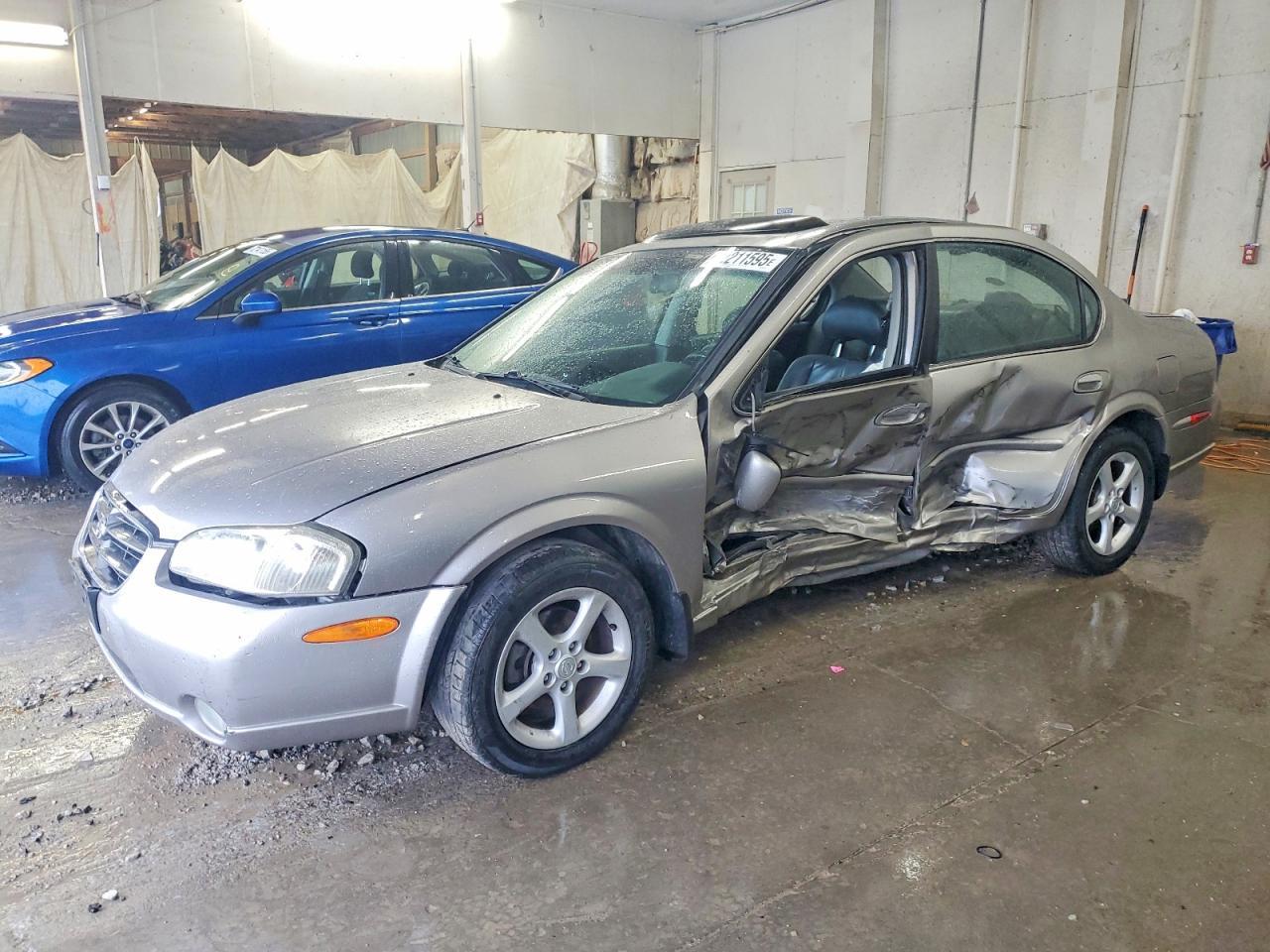 2000 NISSAN Maxima