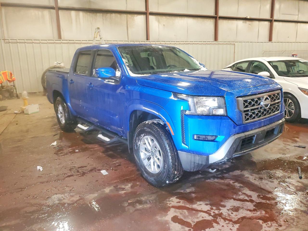 2024 NISSAN Frontier