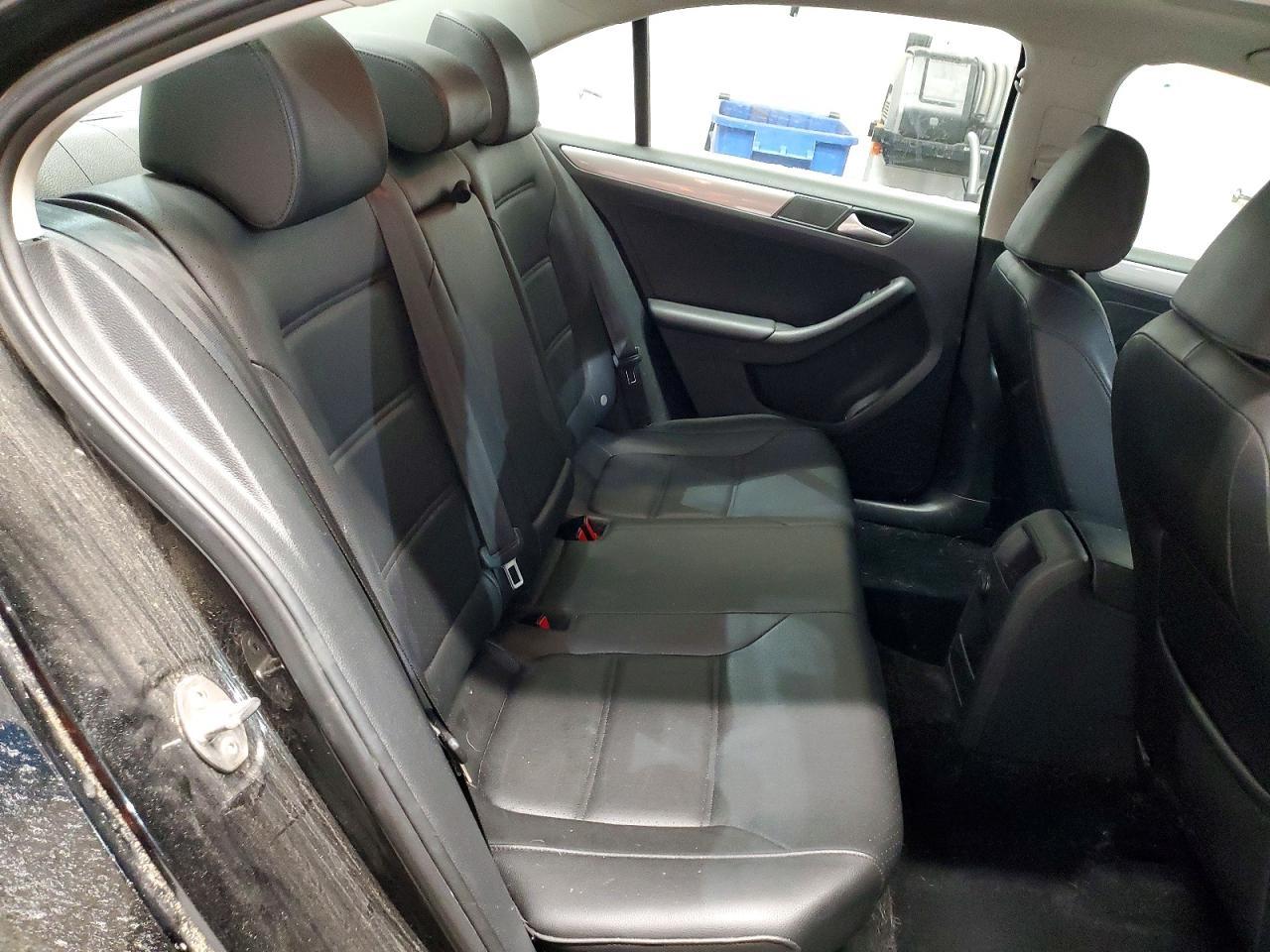 2018 VOLKSWAGEN JETTA