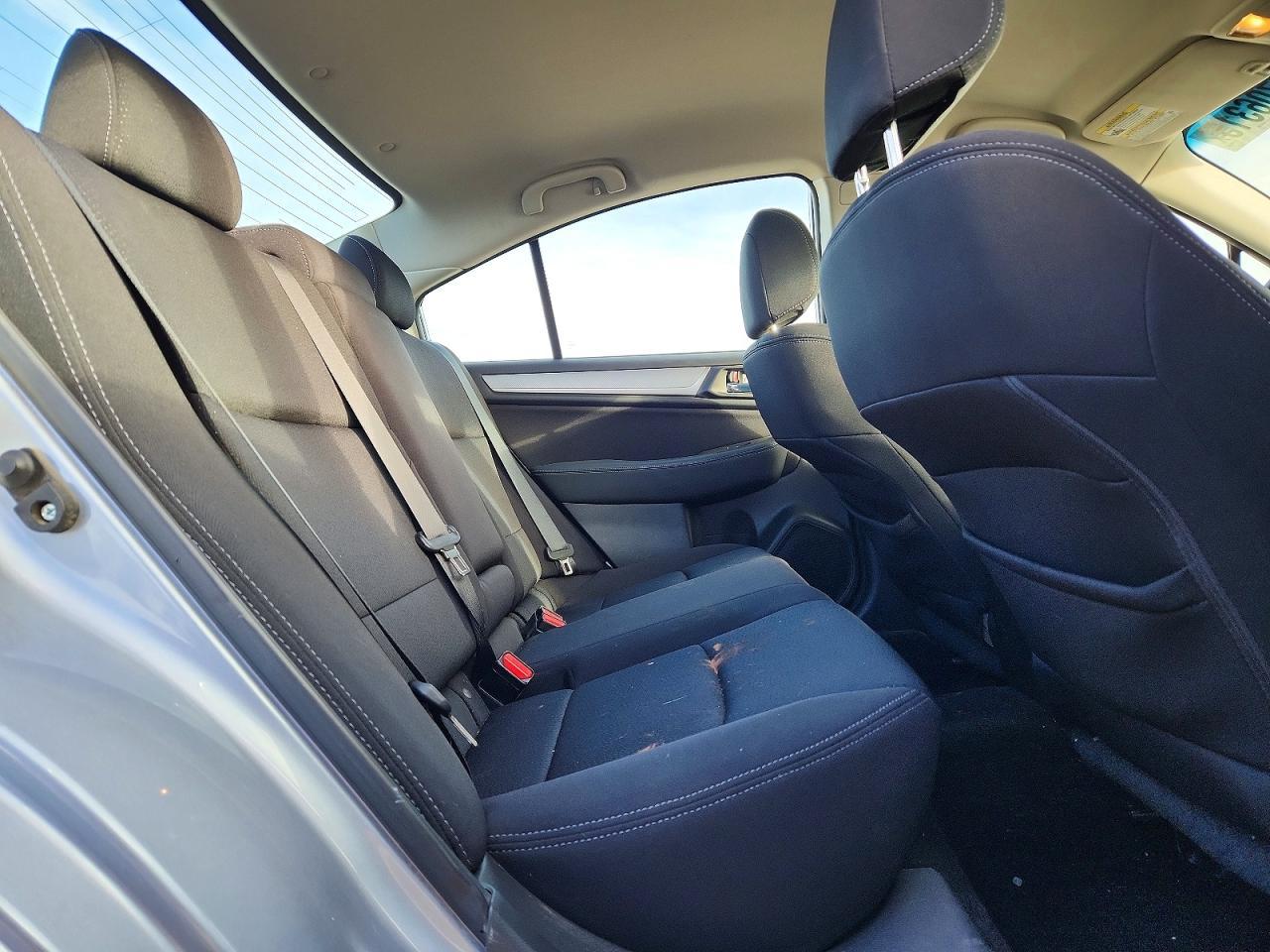 2015 SUBARU Legacy