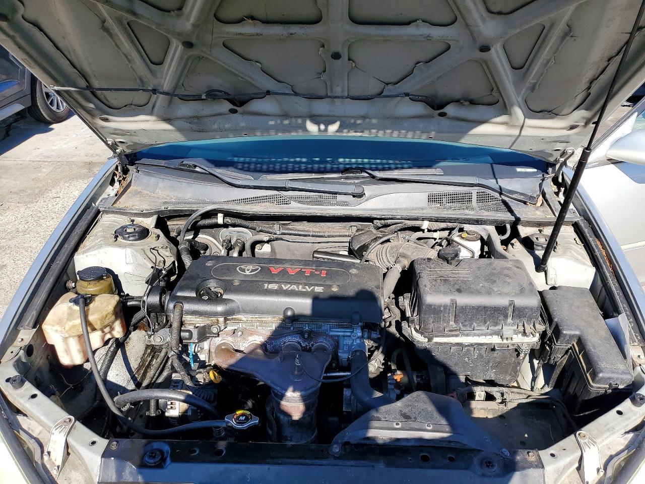 2004 TOYOTA CAMRY