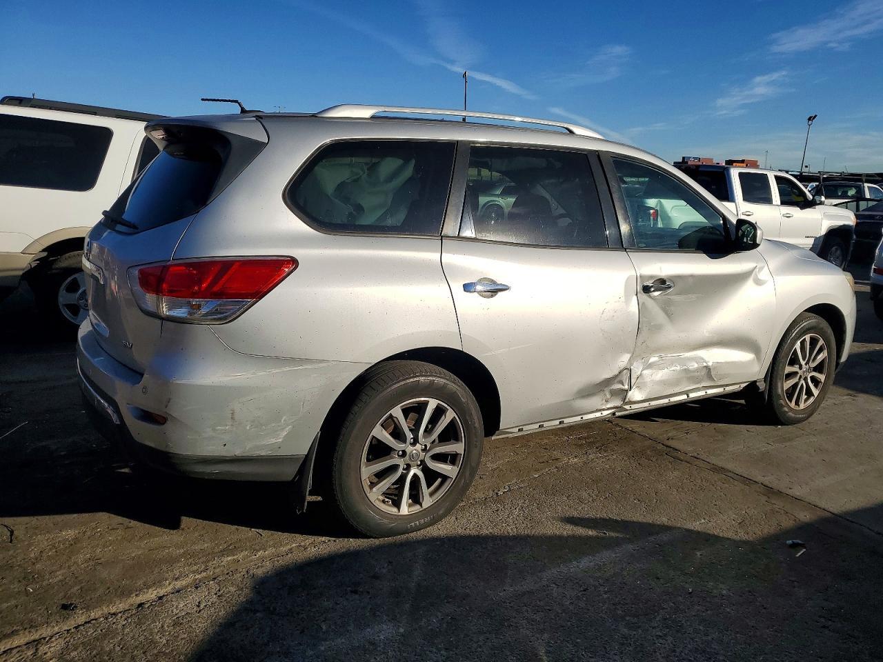 2014 NISSAN PATHFINDER