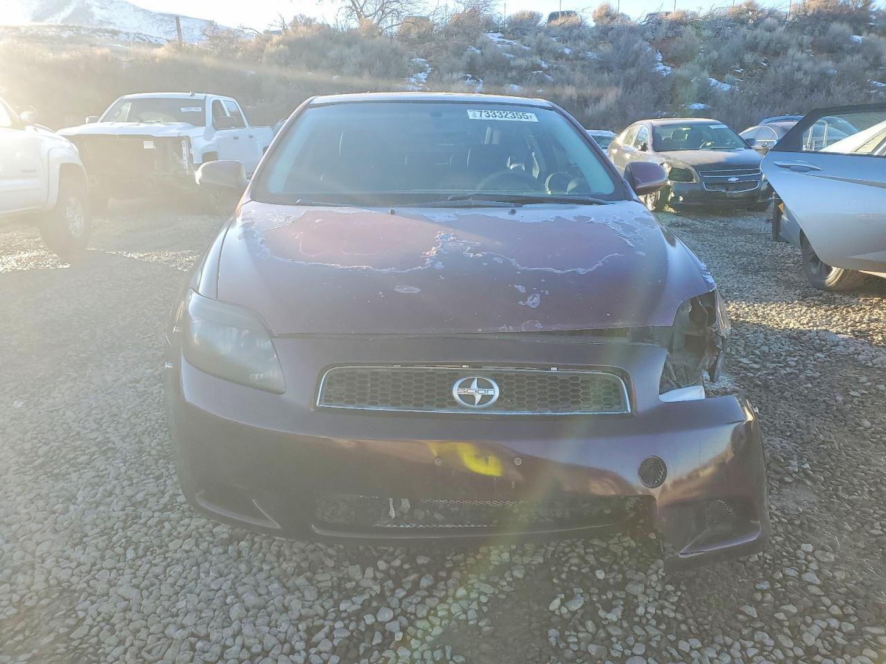 2005 TOYOTA SCION