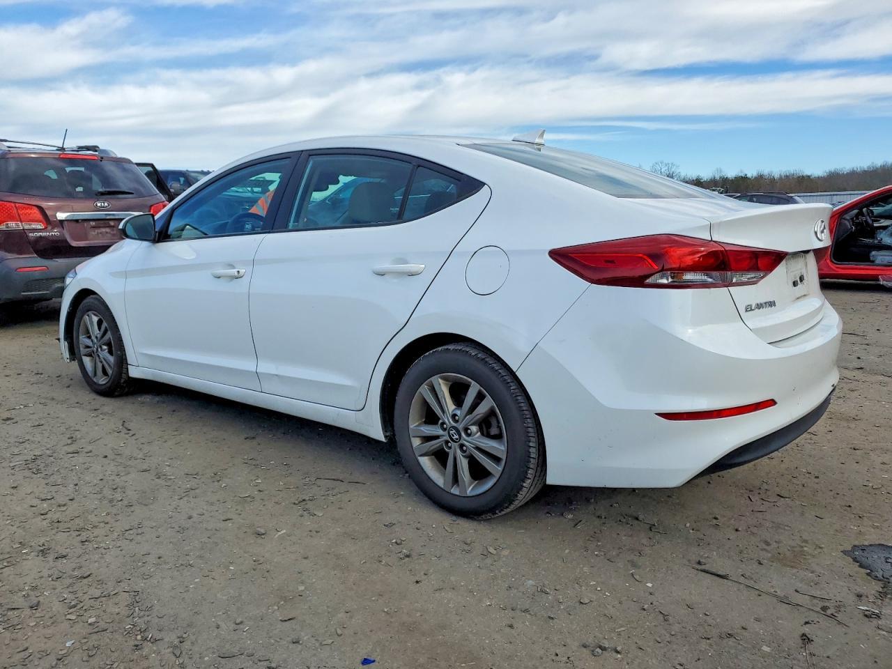 2018 HYUNDAI ELANTRA