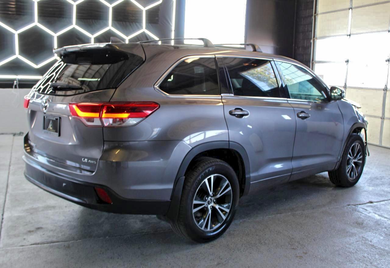 2018 TOYOTA HIGHLANDER