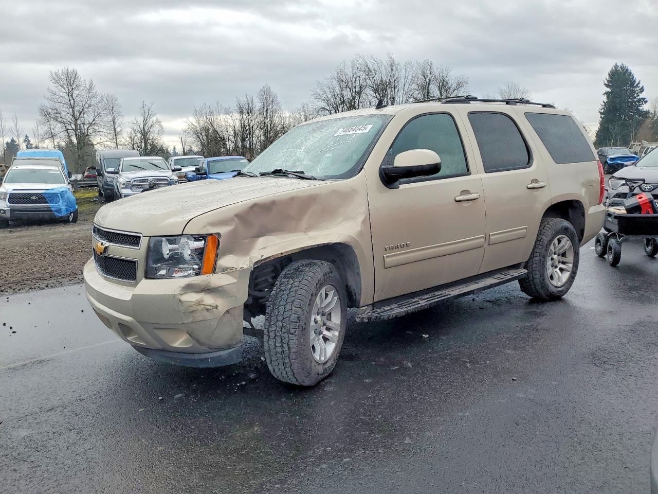 2011 CHEVROLET Tahoe