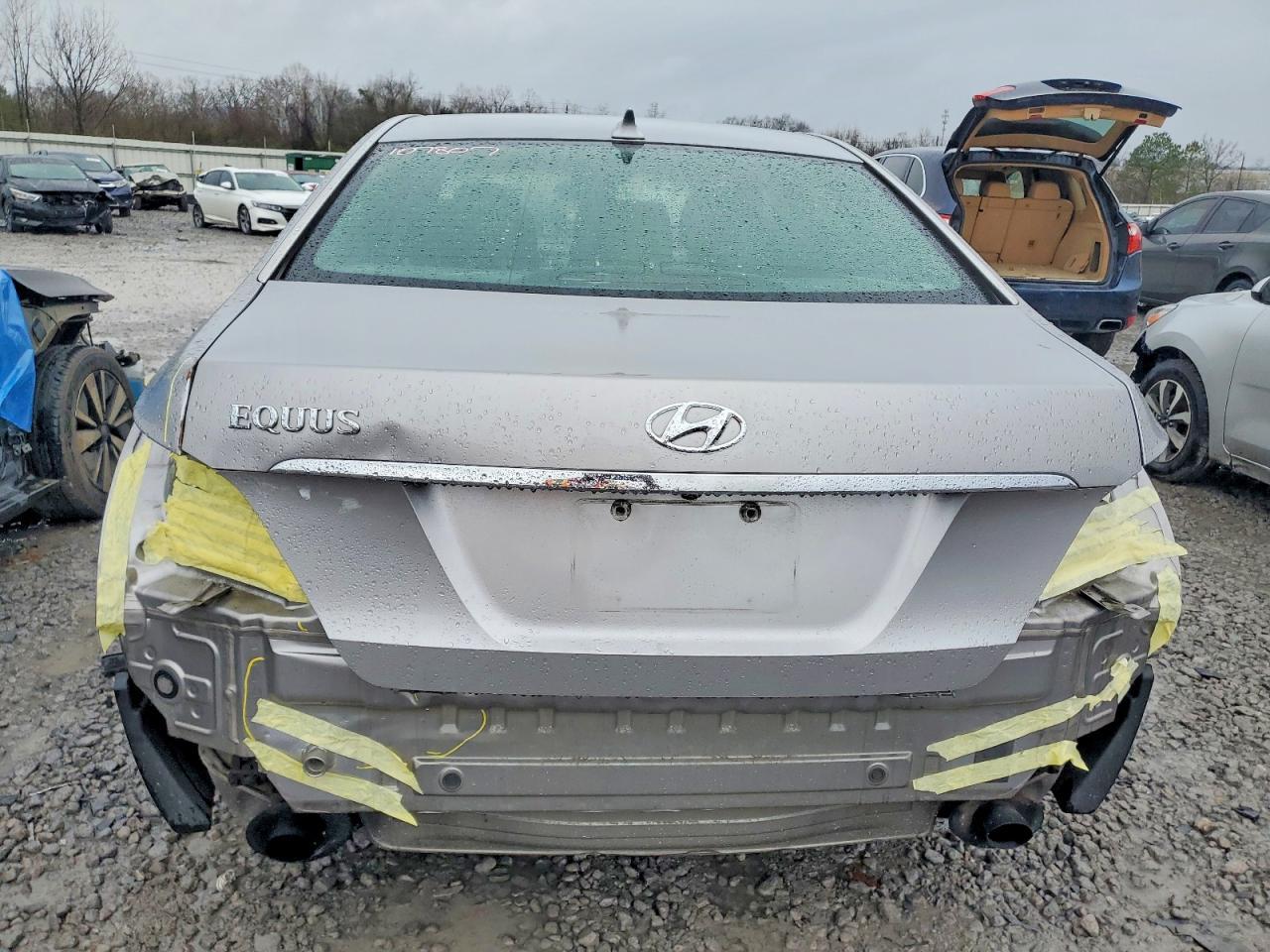 2013 HYUNDAI Equus