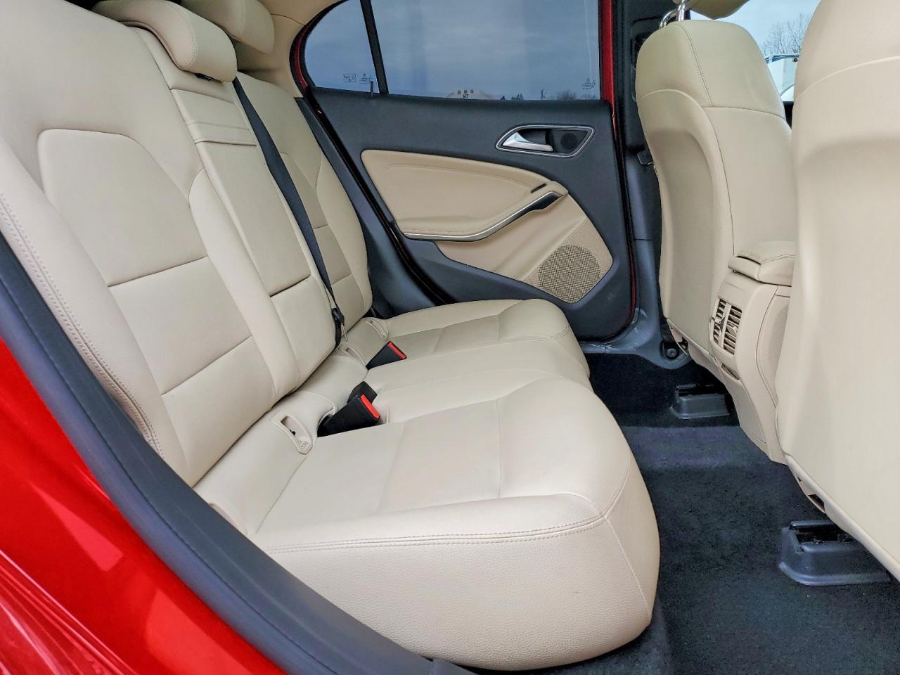 2017 MERCEDES-BENZ GLA-Class