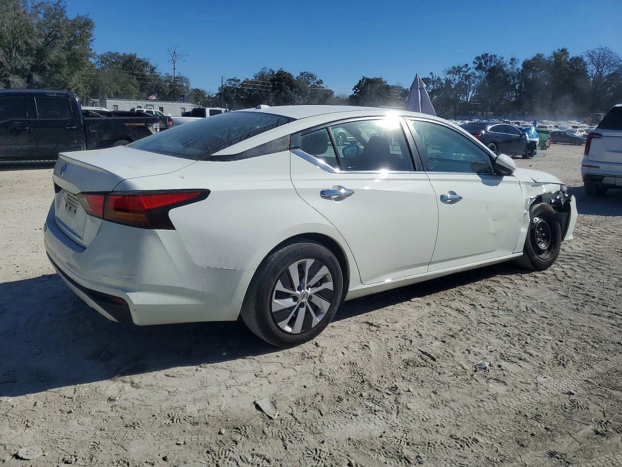 2020 NISSAN ALTIMA