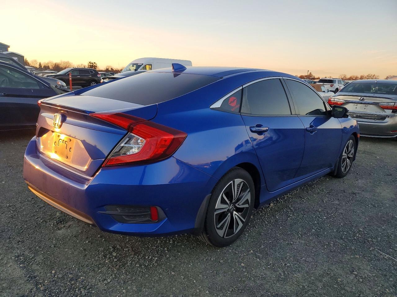 2018 HONDA CIVIC