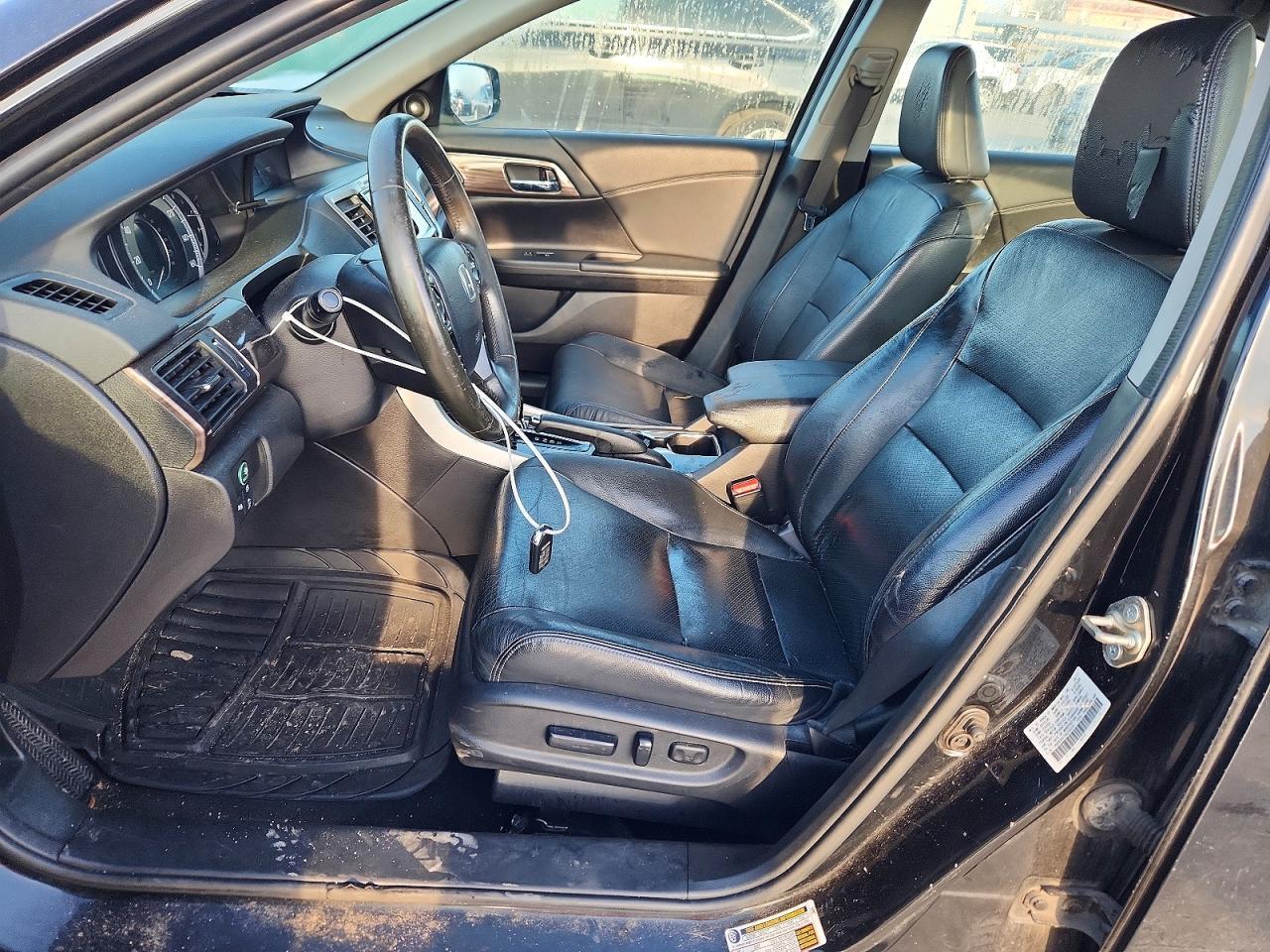 2017 HONDA ACCORD