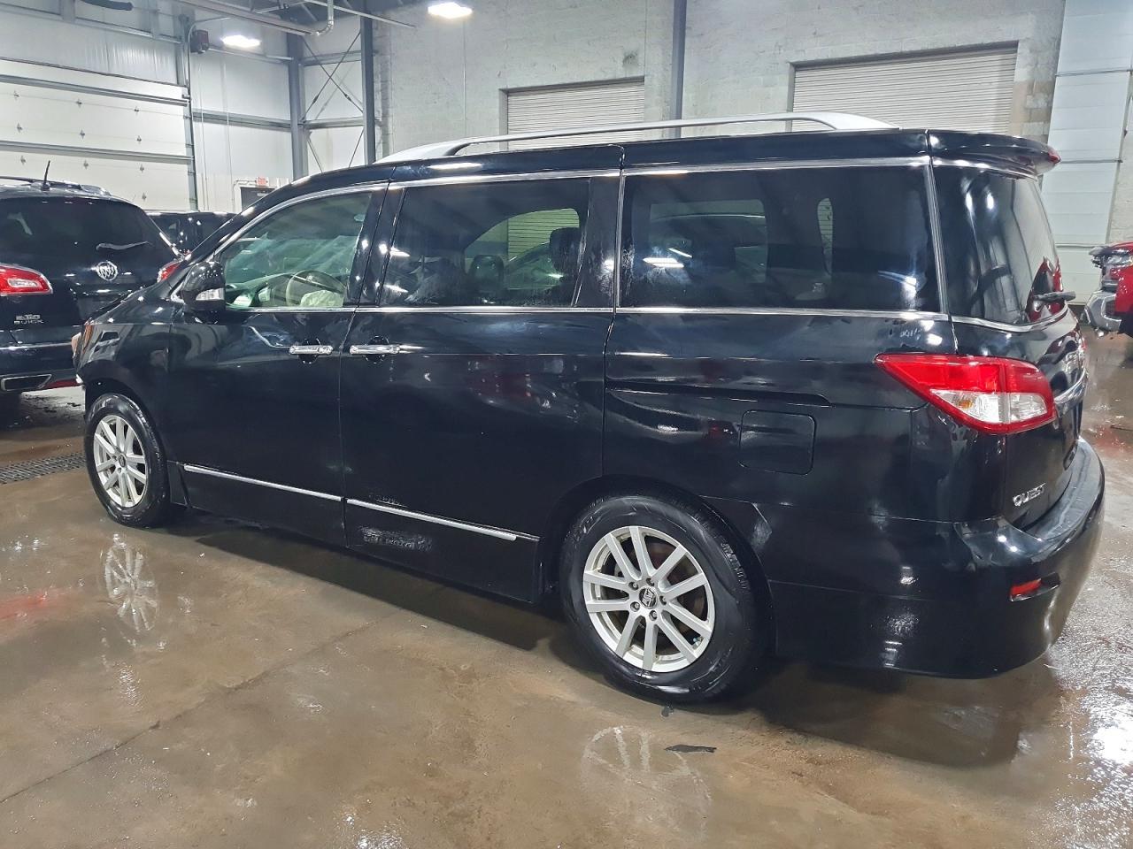 2013 NISSAN Quest