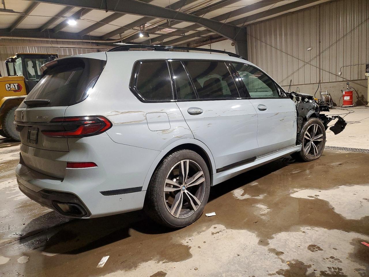 2024 BMW X7
