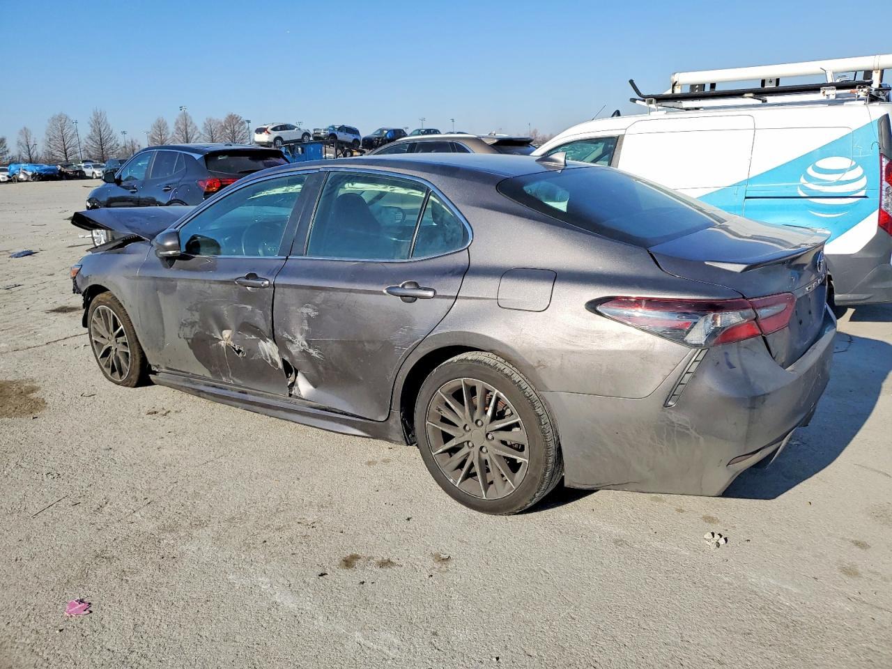 2023 TOYOTA CAMRY