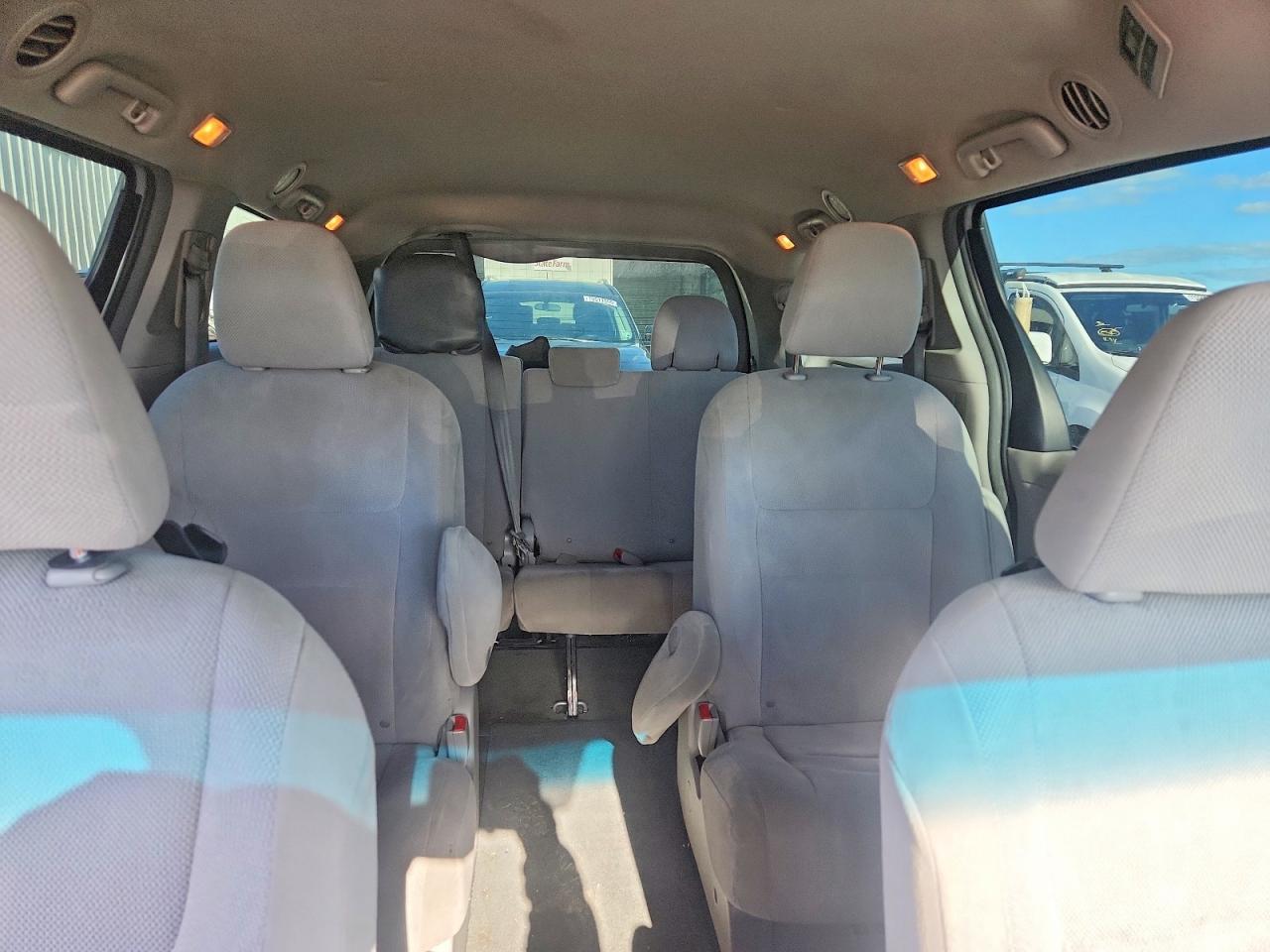 2015 TOYOTA SIENNA