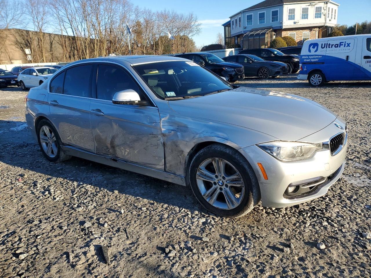 2018 BMW 3 SERIES