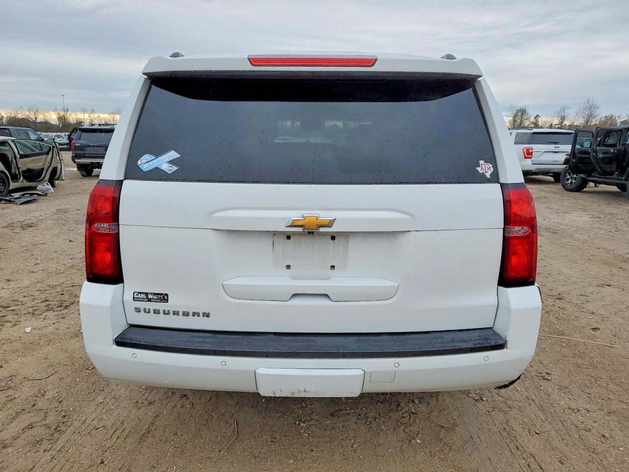2015 CHEVROLET Suburban