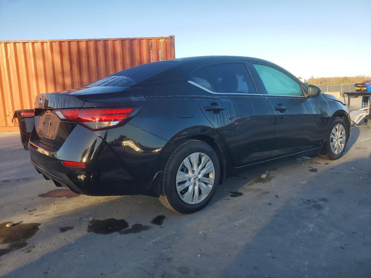 2022 NISSAN SENTRA