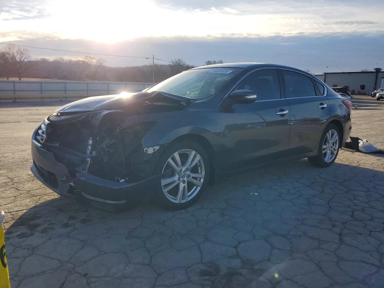 2013 NISSAN ALTIMA