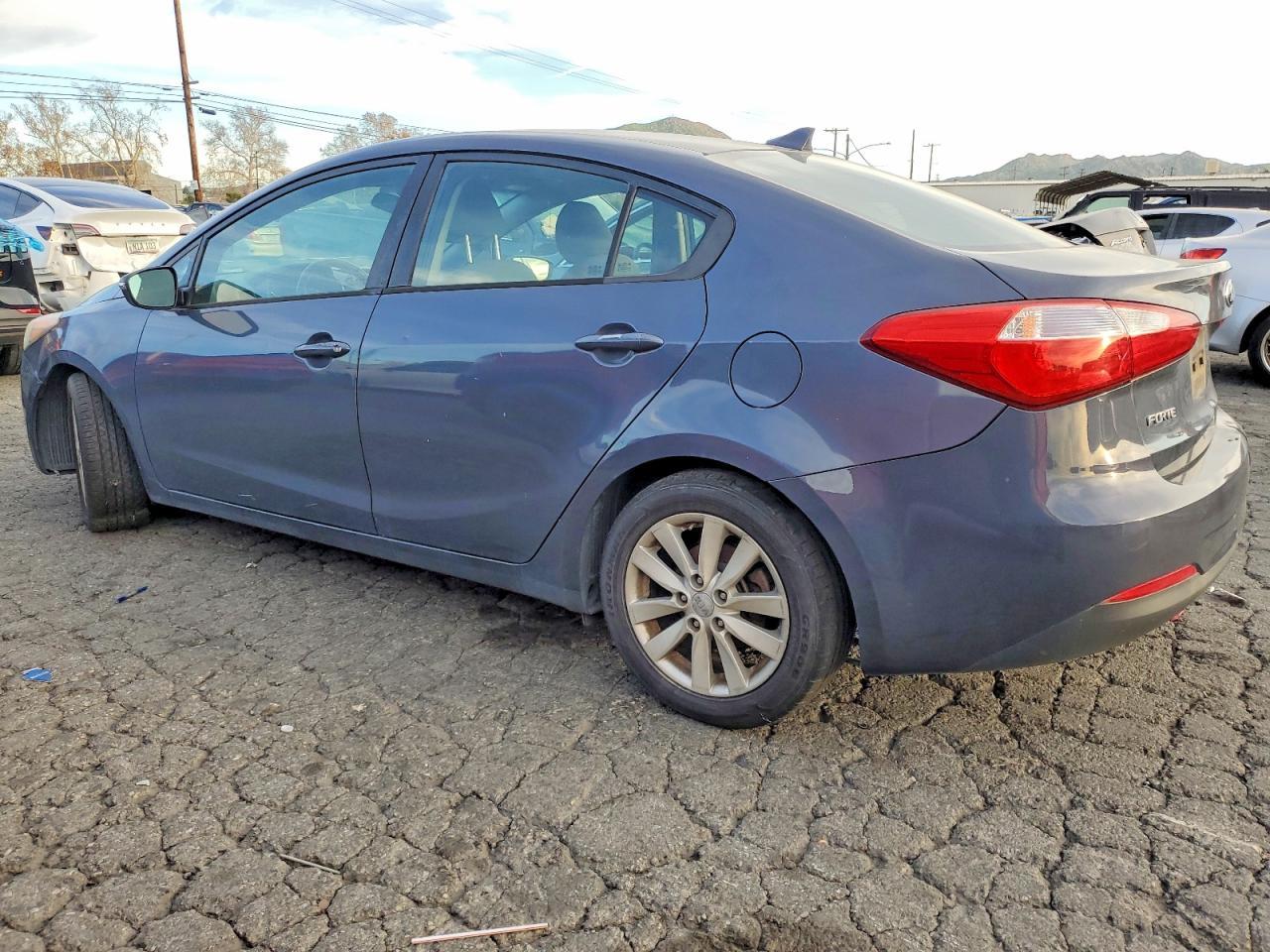 2016 KIA FORTE