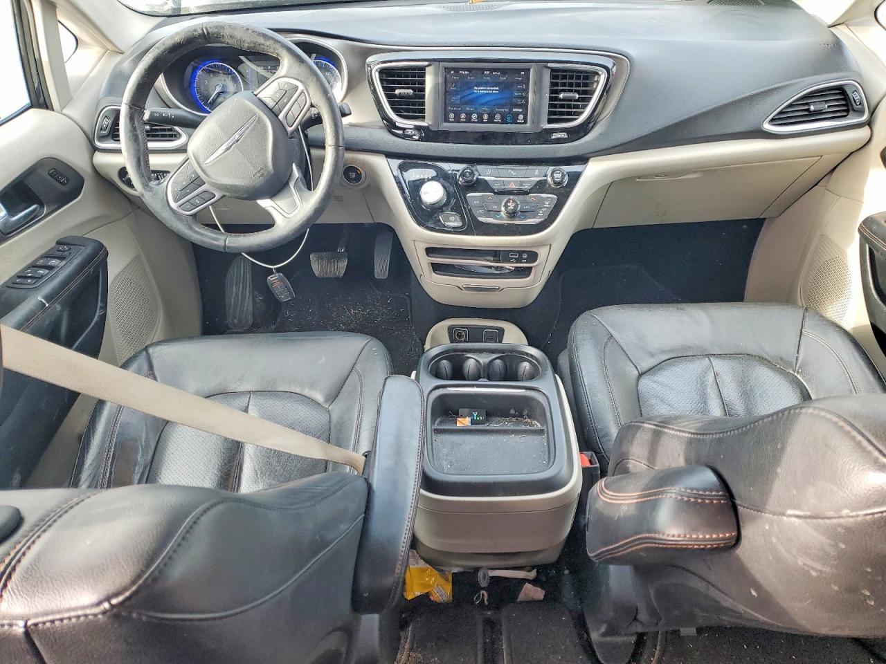 2020 CHRYSLER Pacifica