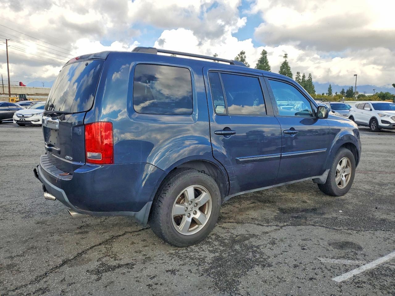 2011 HONDA PILOT