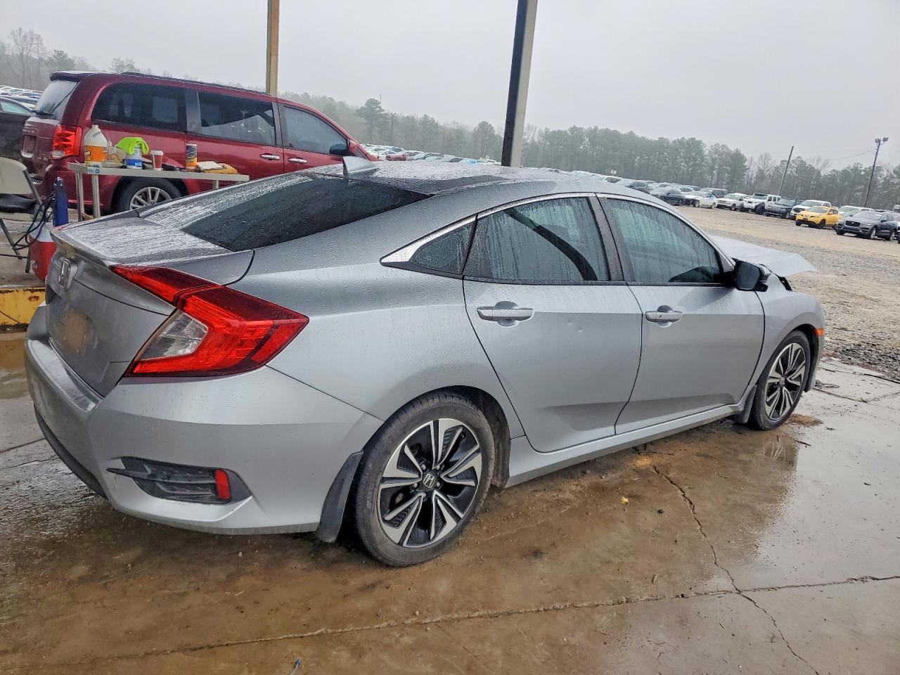 2016 HONDA CIVIC