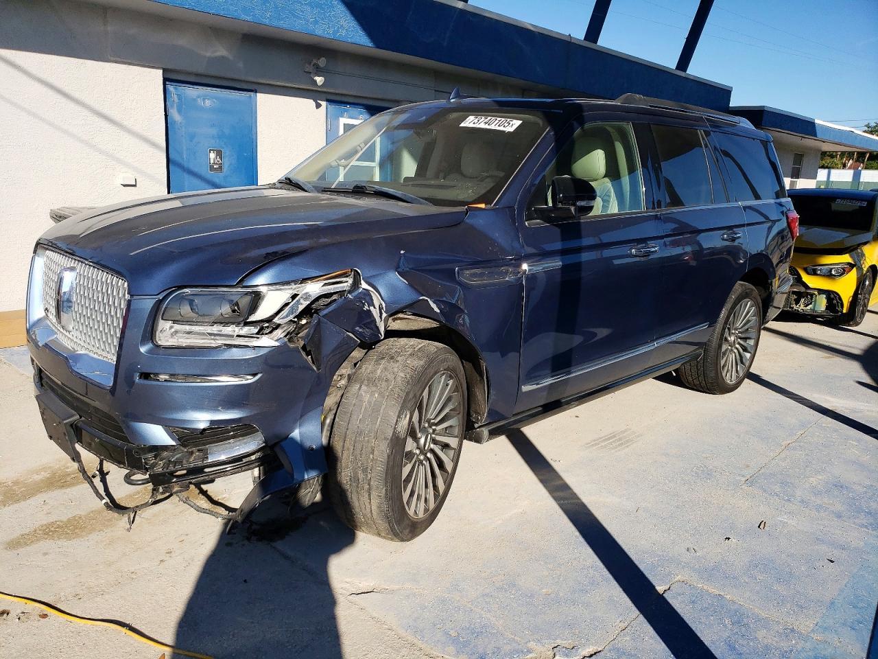 2019 LINCOLN Navigator