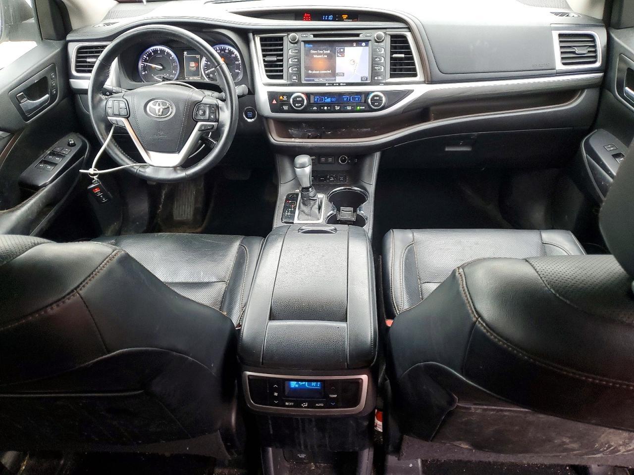 2018 TOYOTA HIGHLANDER