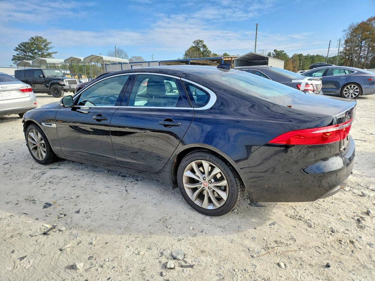 2019 JAGUAR XF