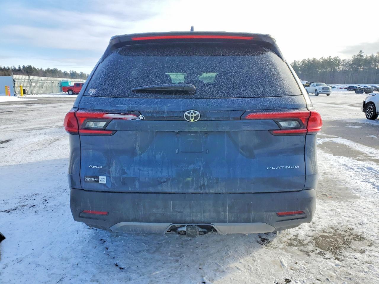 2024 TOYOTA HIGHLANDER