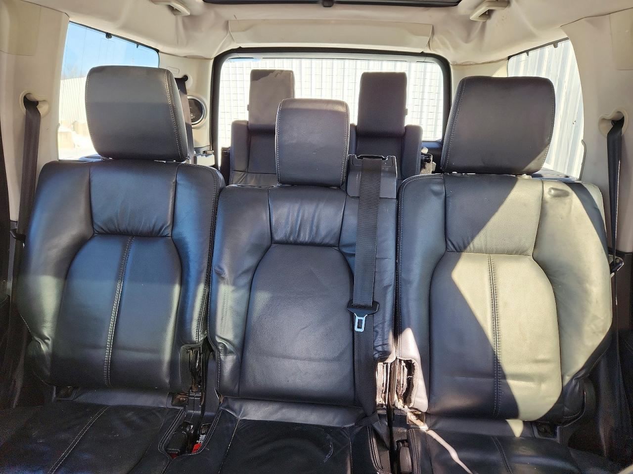 2011 LAND ROVER LR4