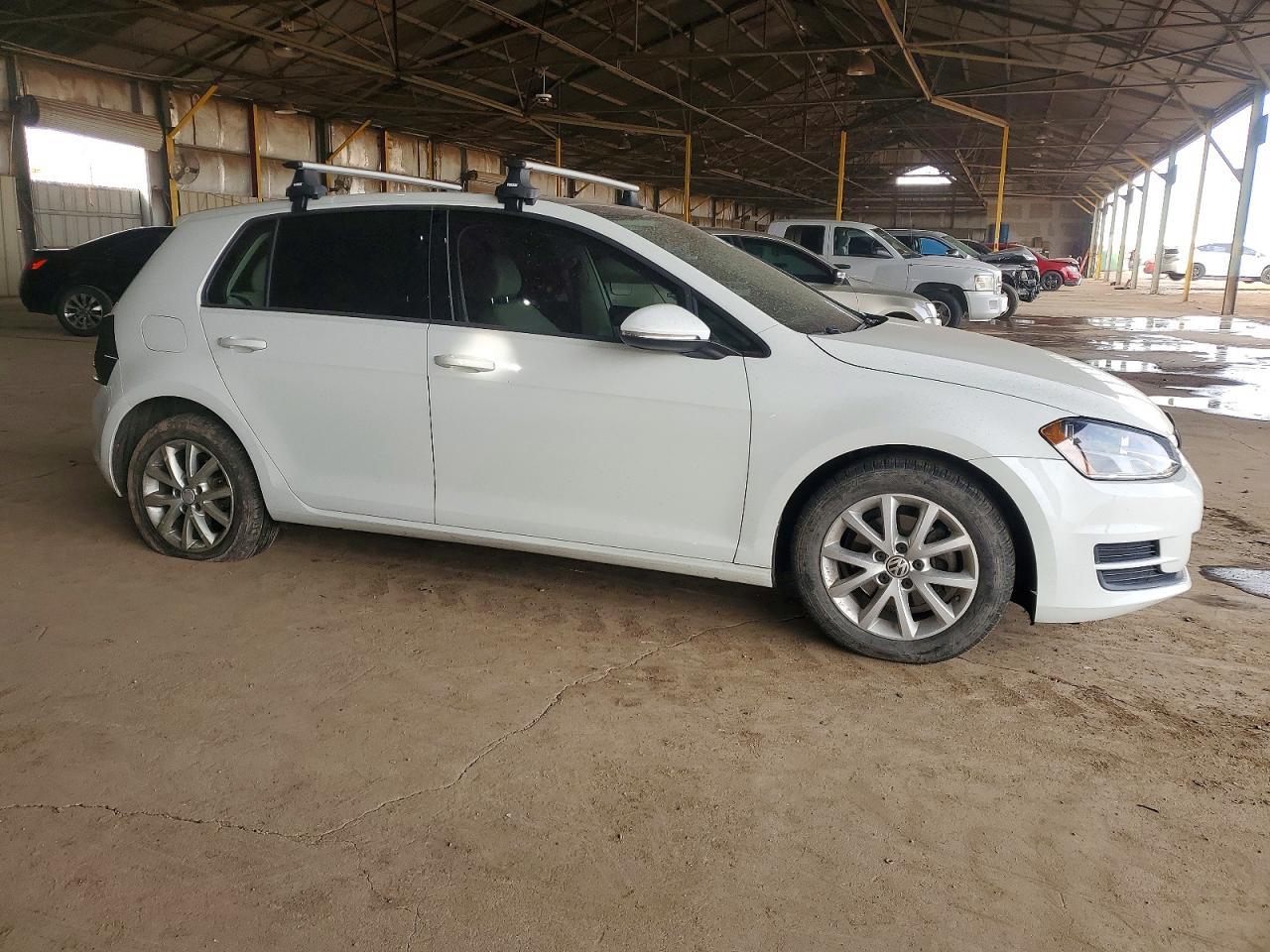 2017 VOLKSWAGEN GOLF