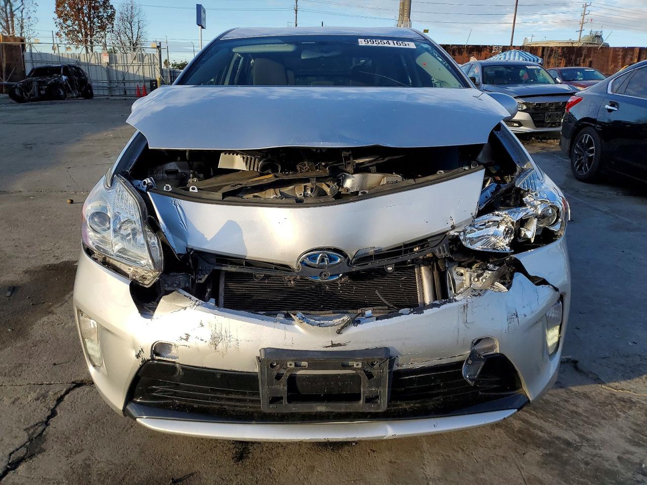 2015 TOYOTA PRIUS
