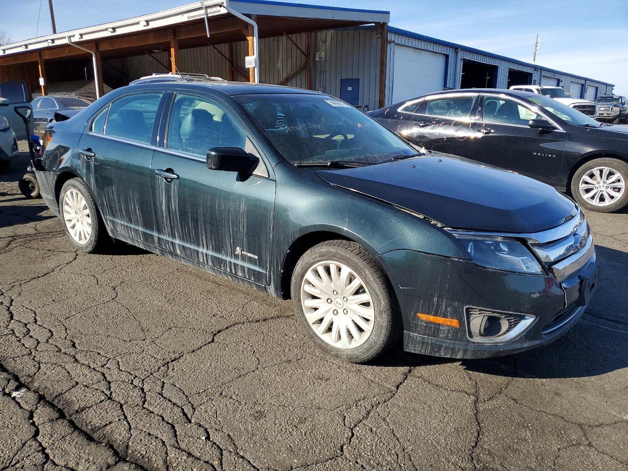 2010 FORD FUSION