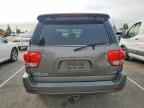 2005 TOYOTA Sequoia