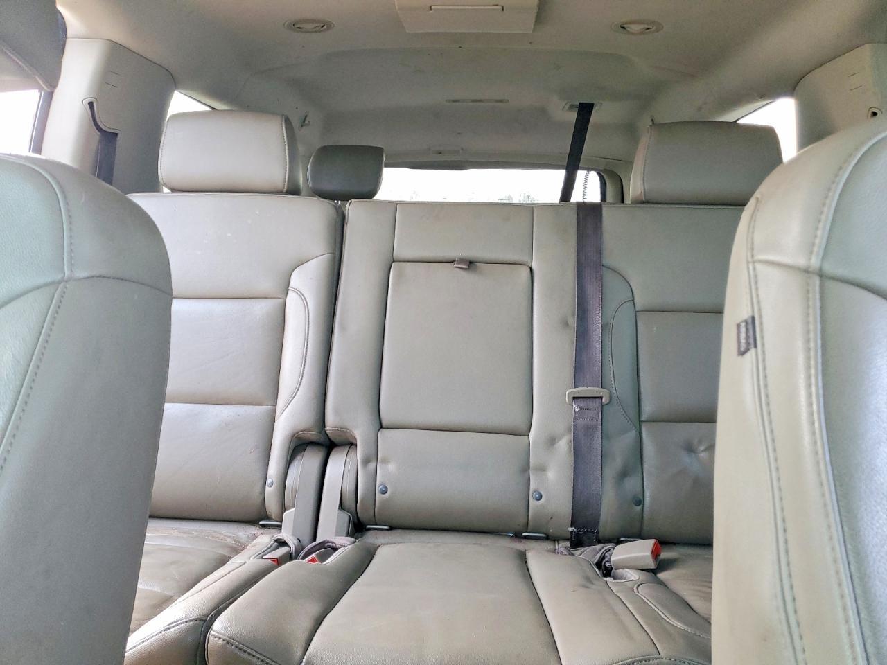 2017 CHEVROLET Suburban
