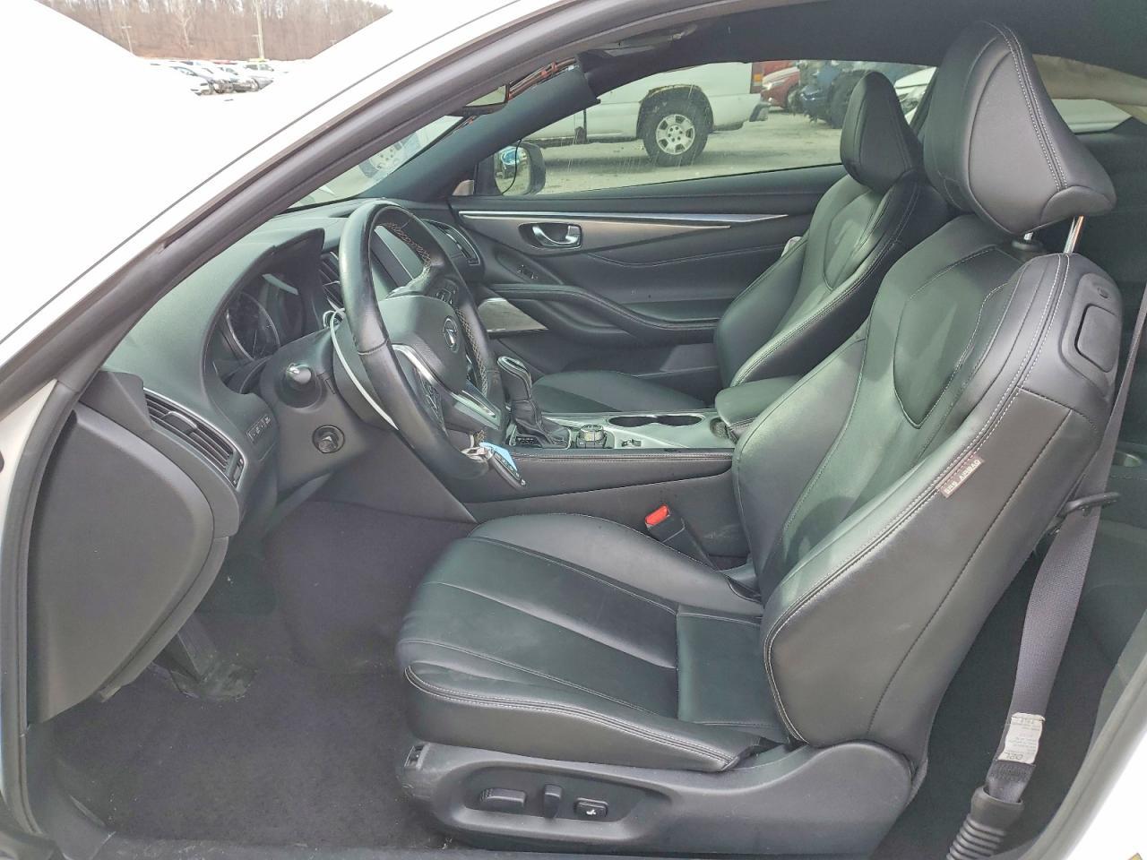 2017 INFINITI Q60
