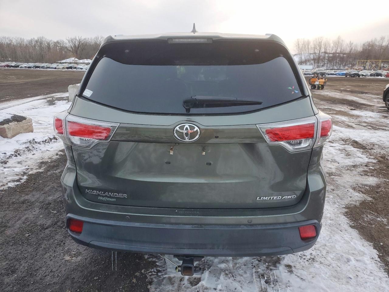 2014 TOYOTA HIGHLANDER