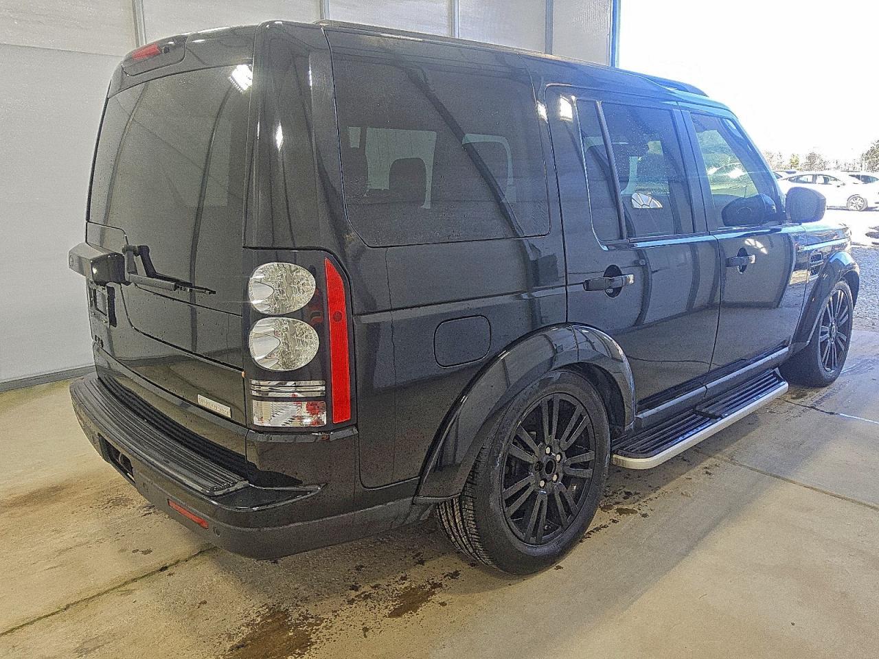 2015 LAND ROVER LR4