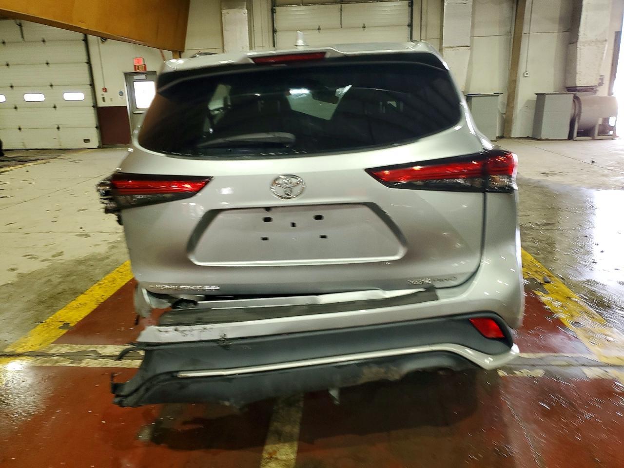 2021 TOYOTA HIGHLANDER