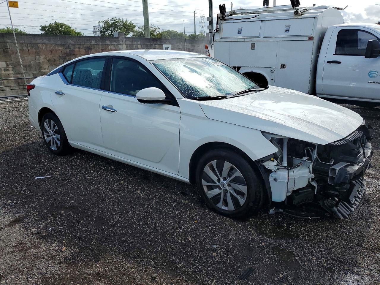 2023 NISSAN ALTIMA